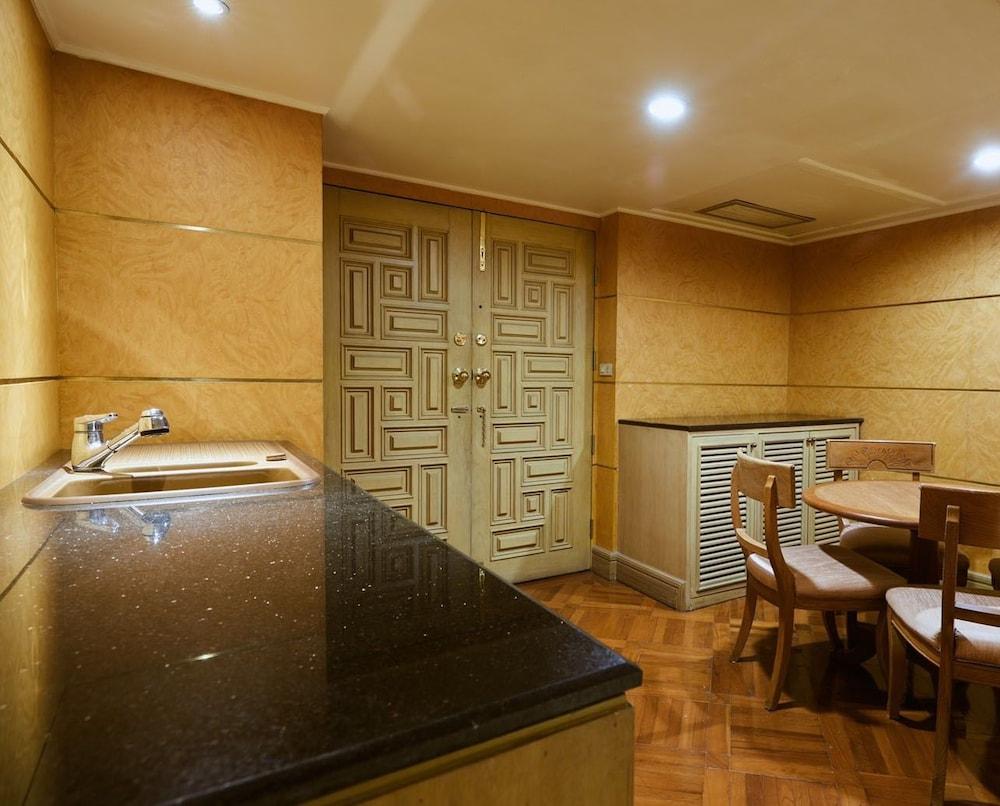 Hotell The Royal Bangkok