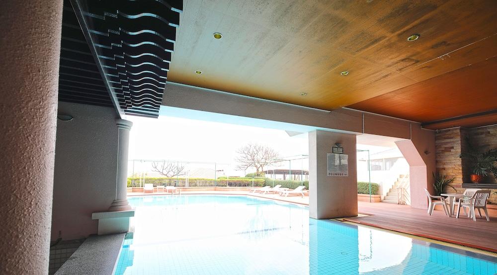 Hotell The Royal 4*