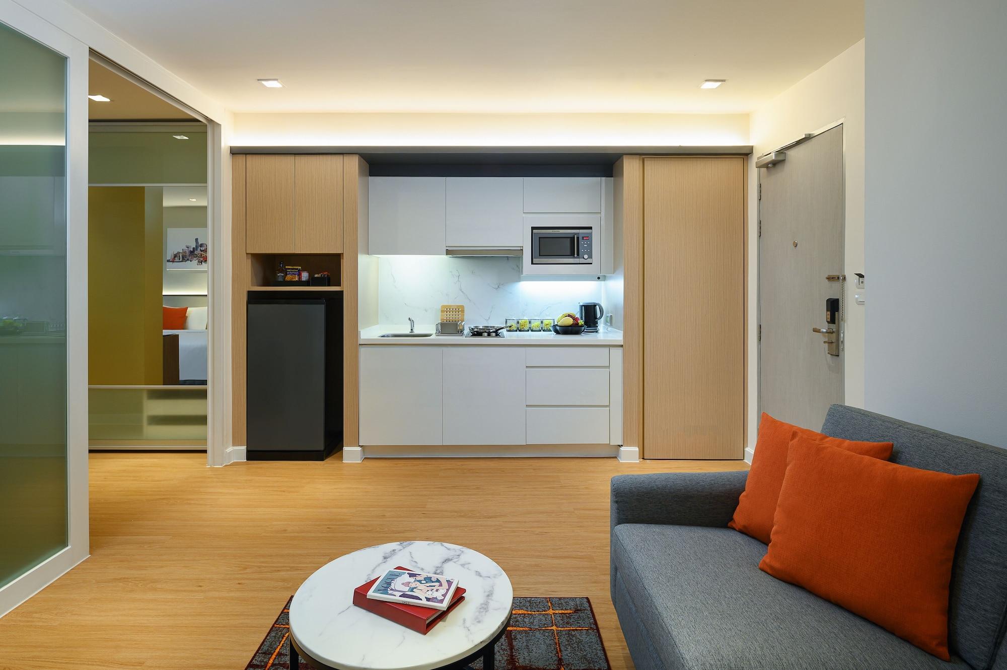 Hotell Parkroyal 4*