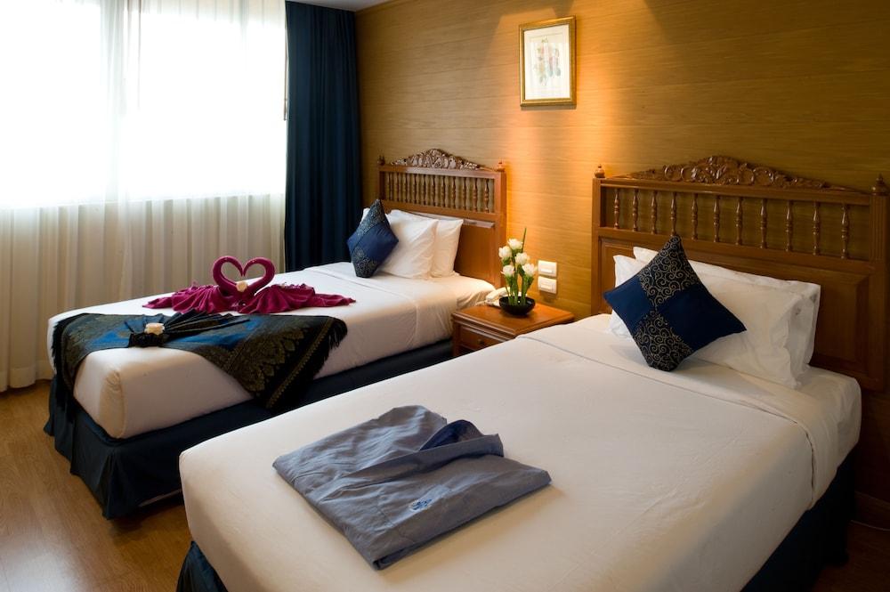 Hotel Centre - Sha Extra