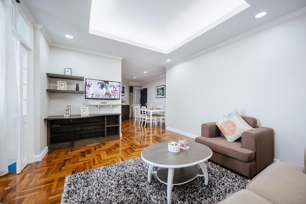 Cnc Residencia Bangkok