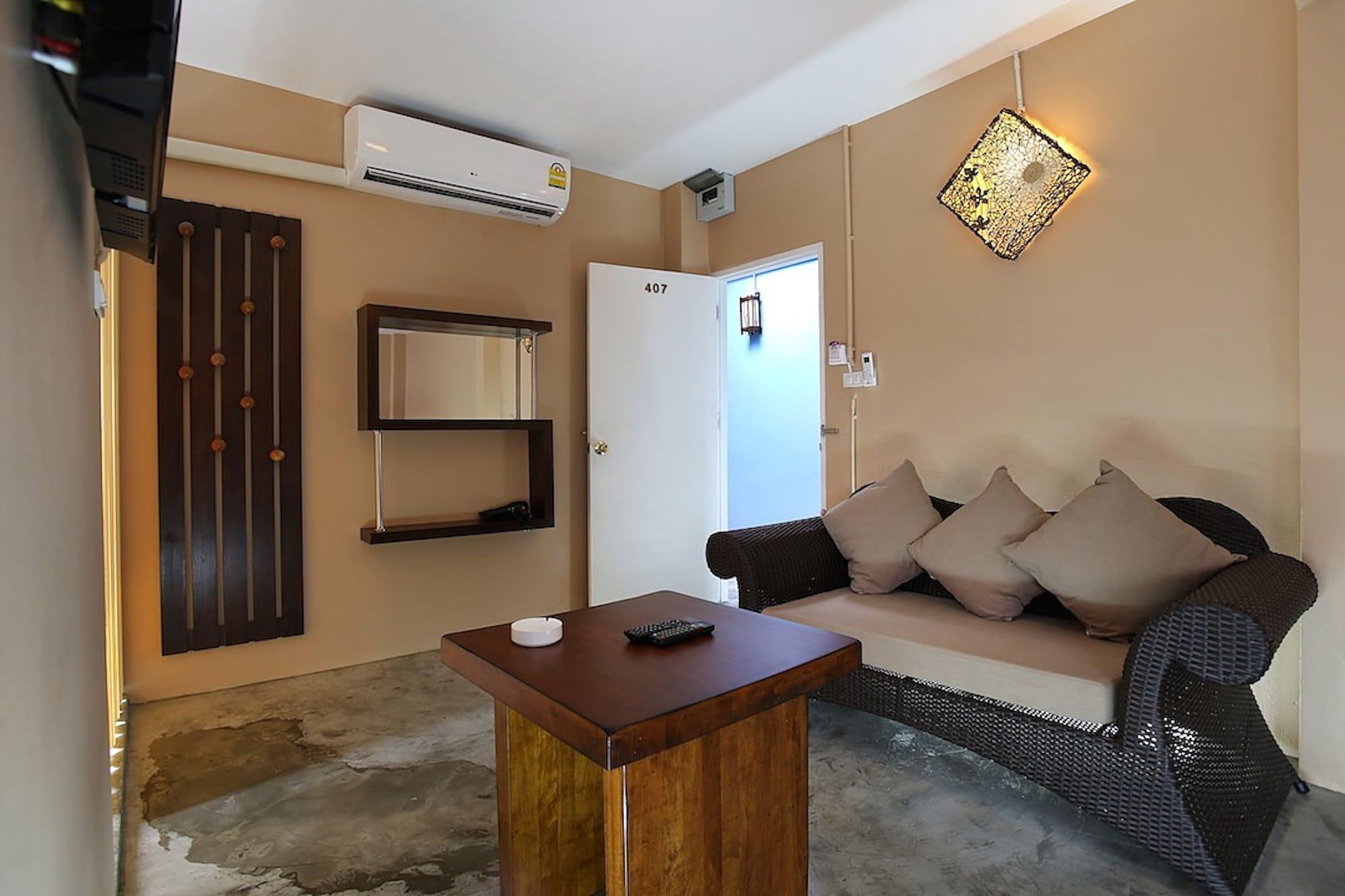 Hotel At Smile Oasis Banguecoque