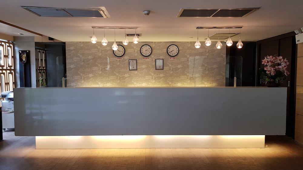 Club Mahindra Mac Boutique 3*