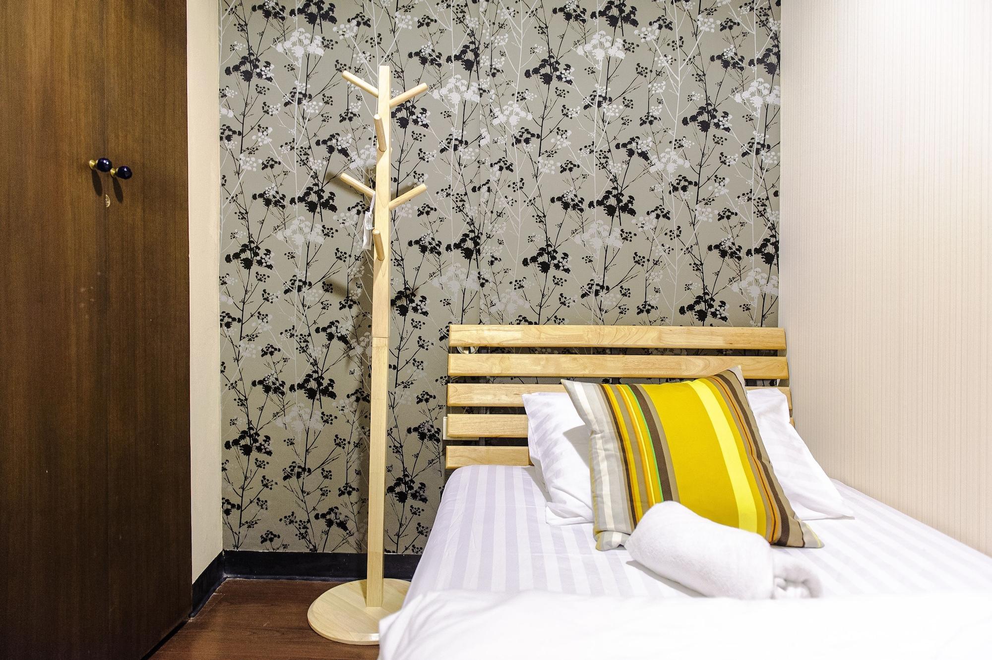 I-sleep Silom Asrama *