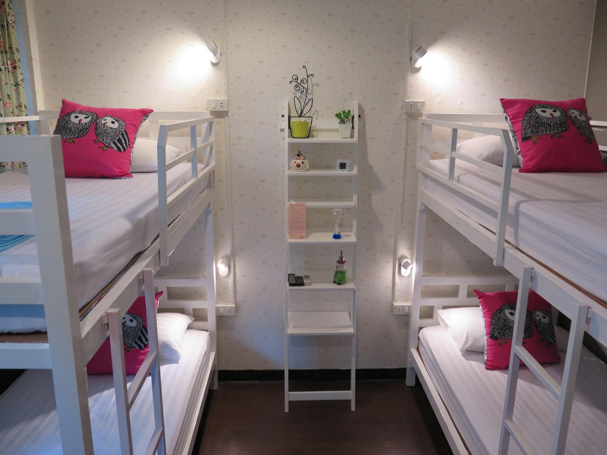 I-sleep Silom Auberge de jeunesse *
