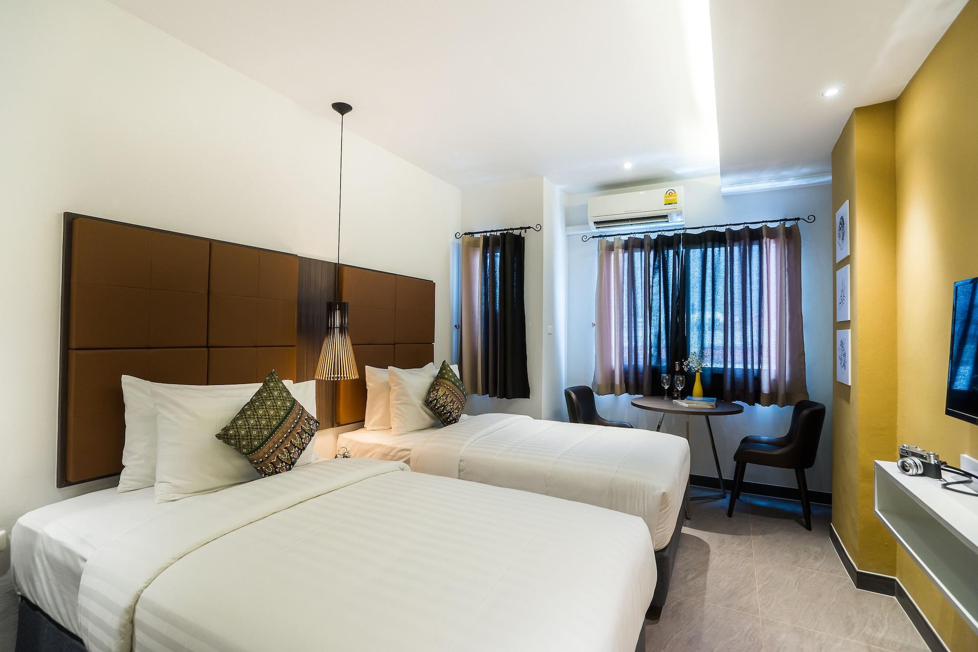 Aim House No Parking Hotel