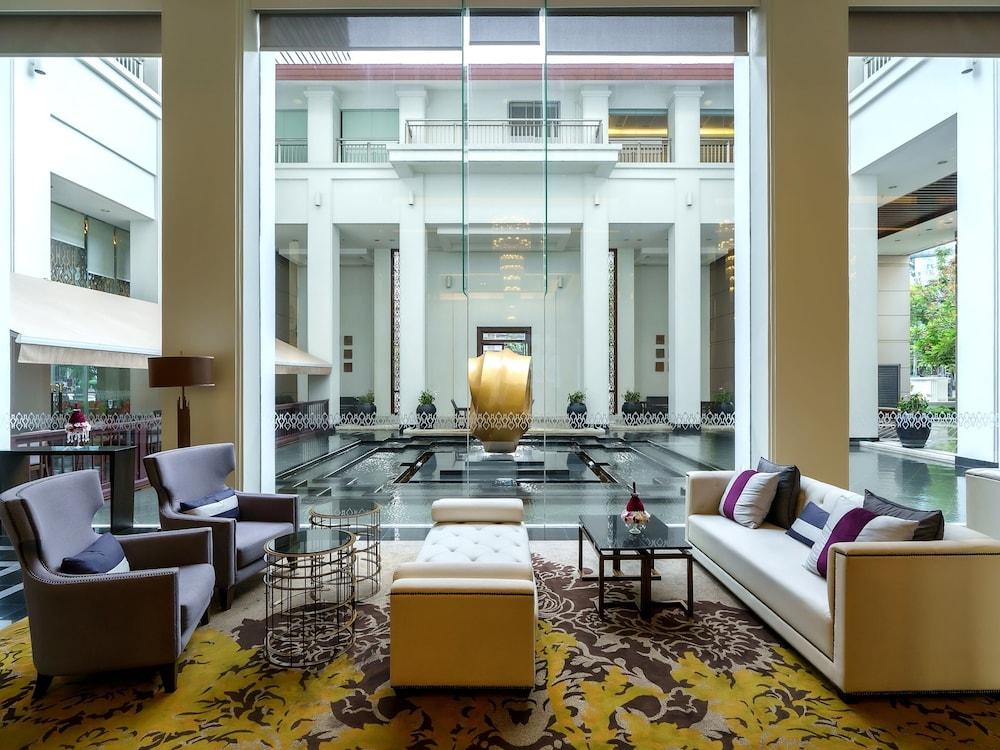 Grande Centre Point Ploenchit Hotel 5*