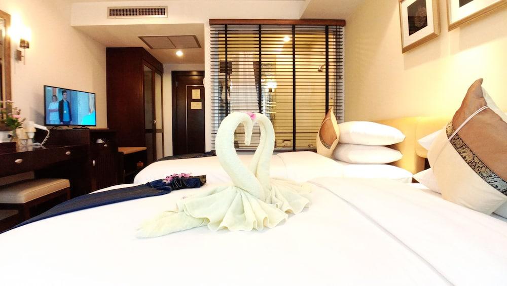 Centre - Sha Extra Hotel 4*