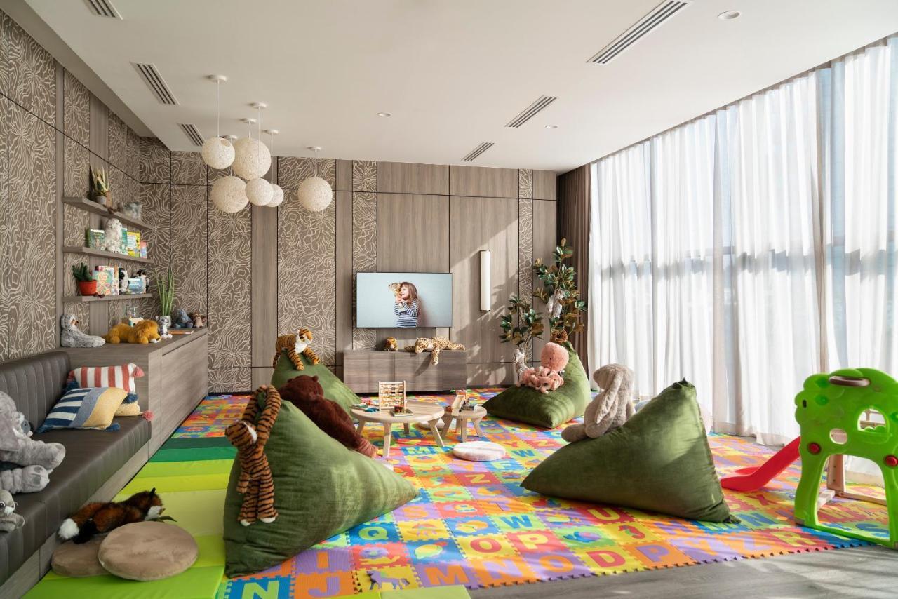 Khách sạn Ascott Embassy Sathorn