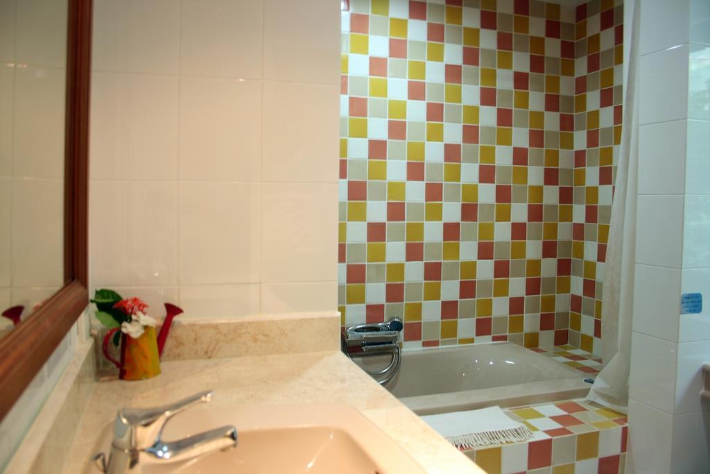 Napa Place Bed & Breakfast 2*