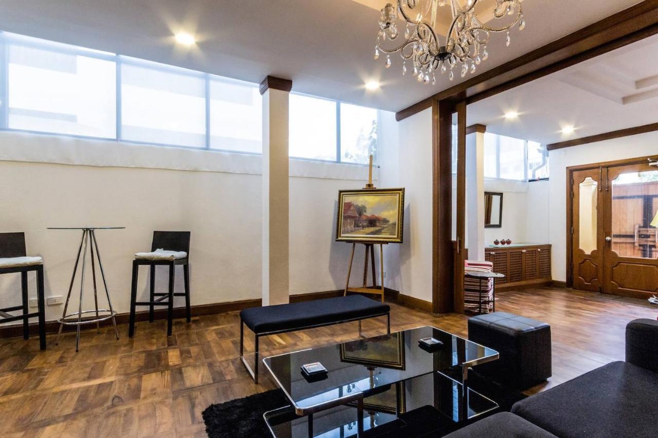 Fabulous Ground Floor Dasiri Downtown Leilighet