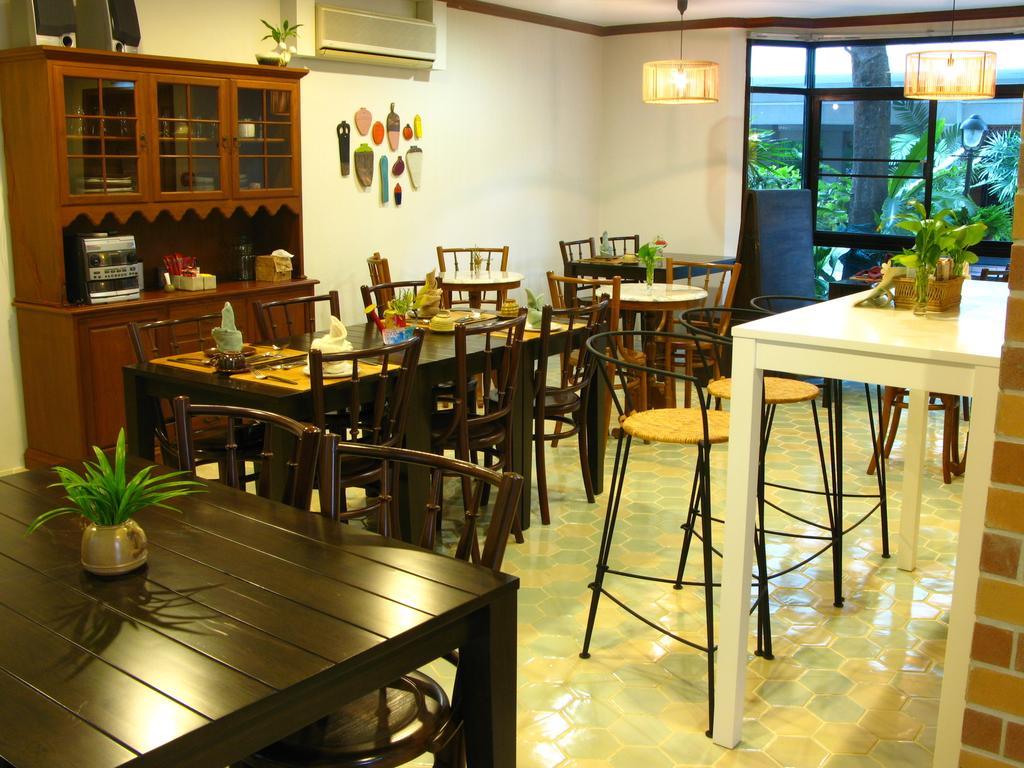 Napa Place Bed & Breakfast