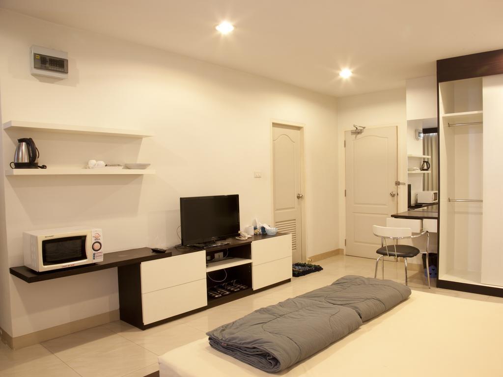 Tongtip Place Apartahotel Bangkok