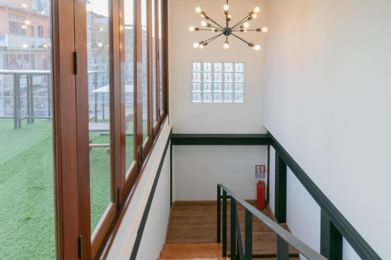 Timber Albergue