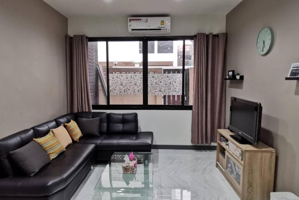 8finite House Bangkok