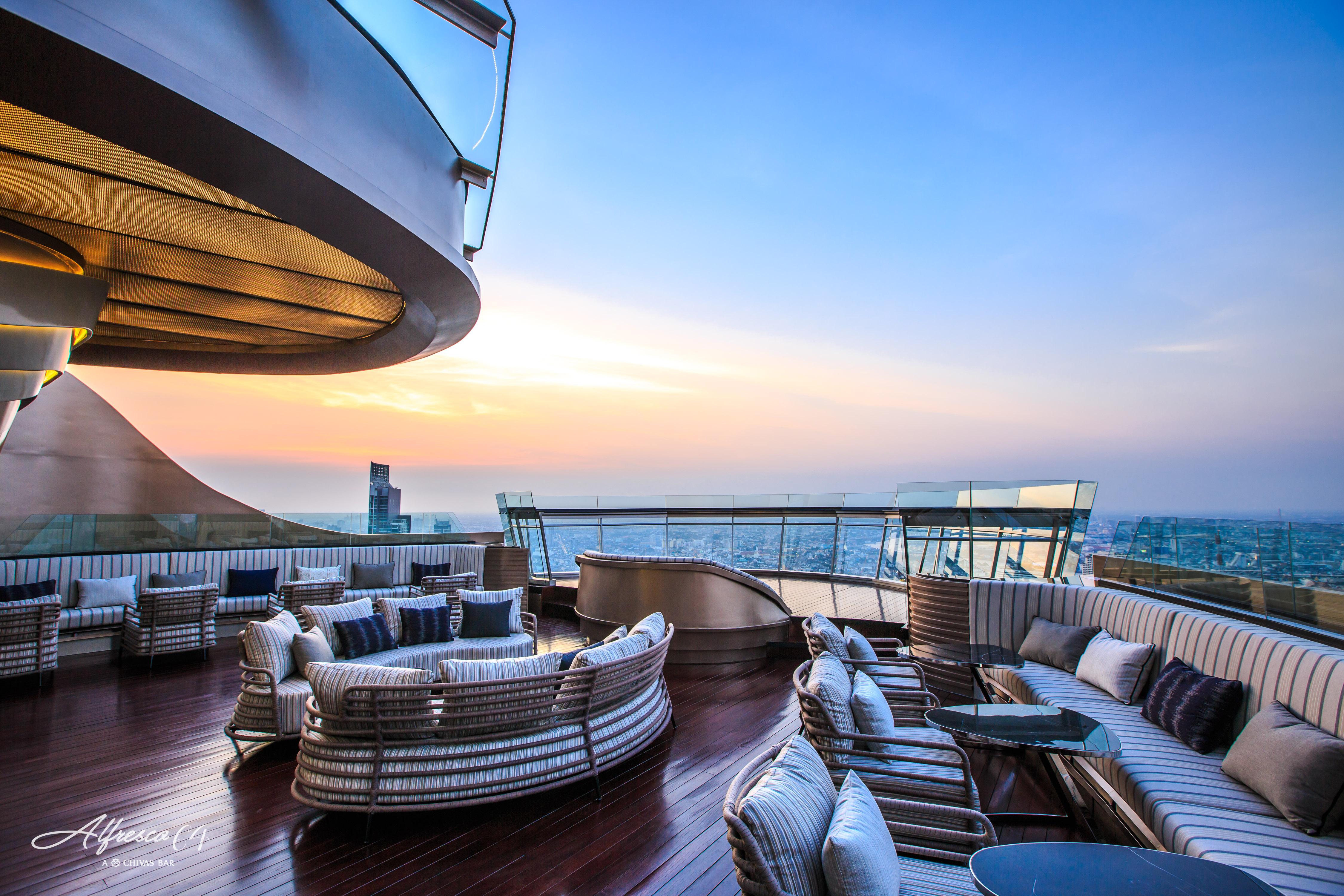 Lebua At State Tower 5*