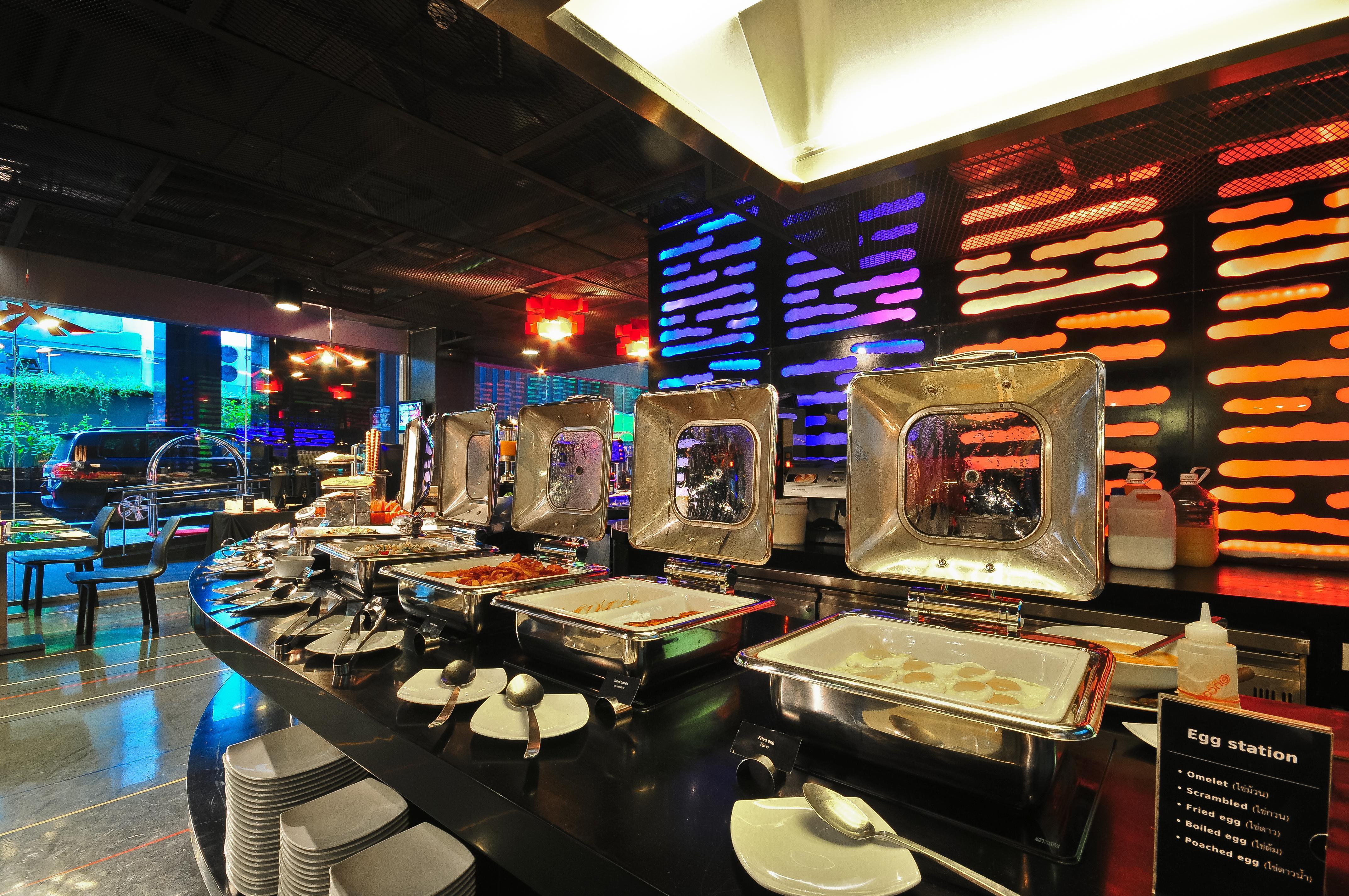 Galleria Sukhumvit 10 By Compass Hospitality Hotel