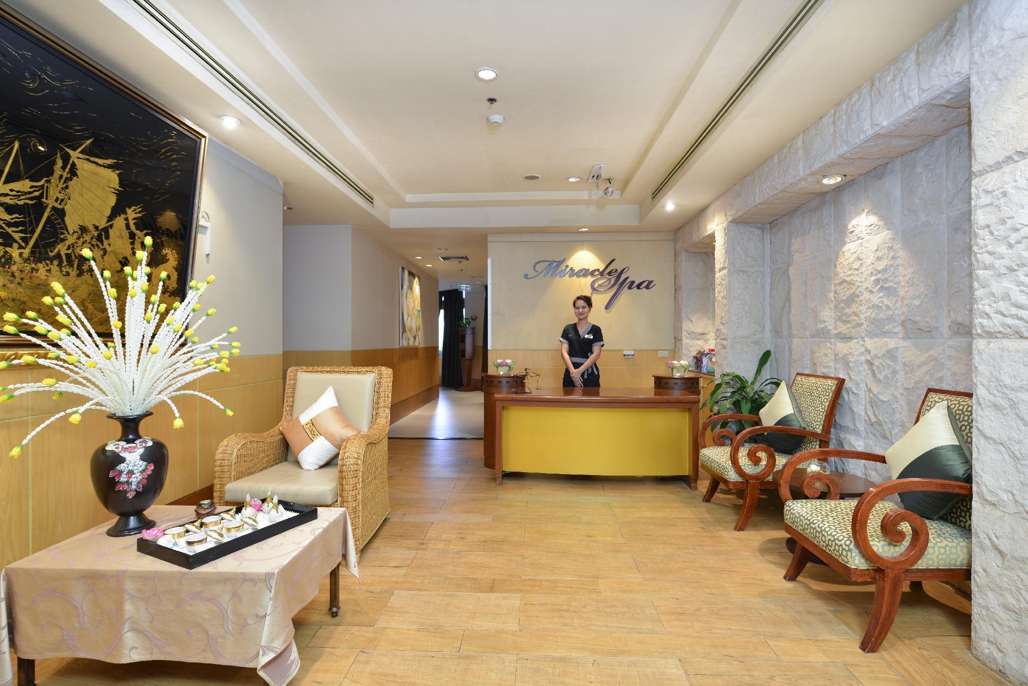 Miracle Grand Convenciones Hotel 4*