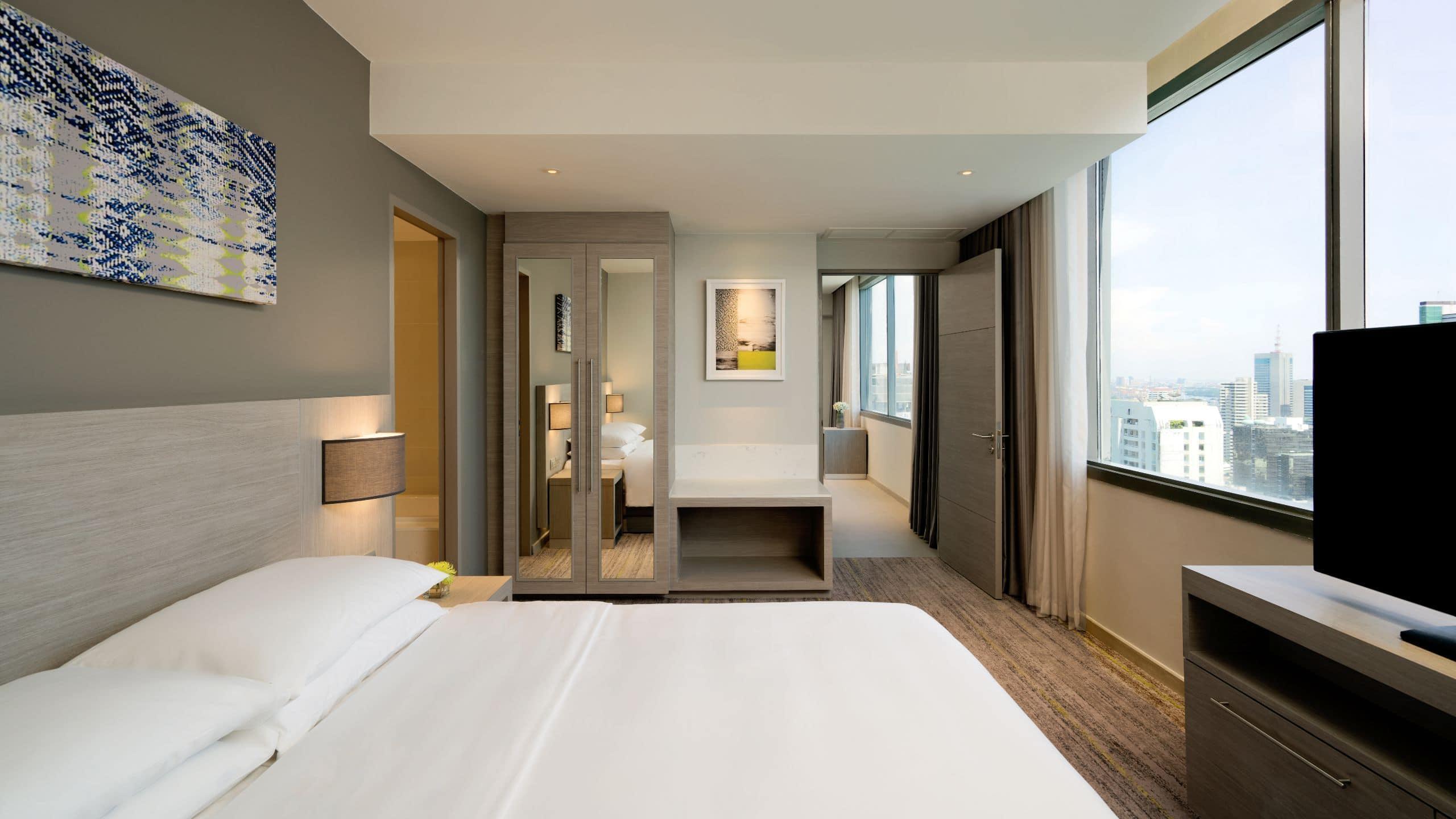 Hotel Hyatt Place Sukhumvit - Sha Extra Certified 4*