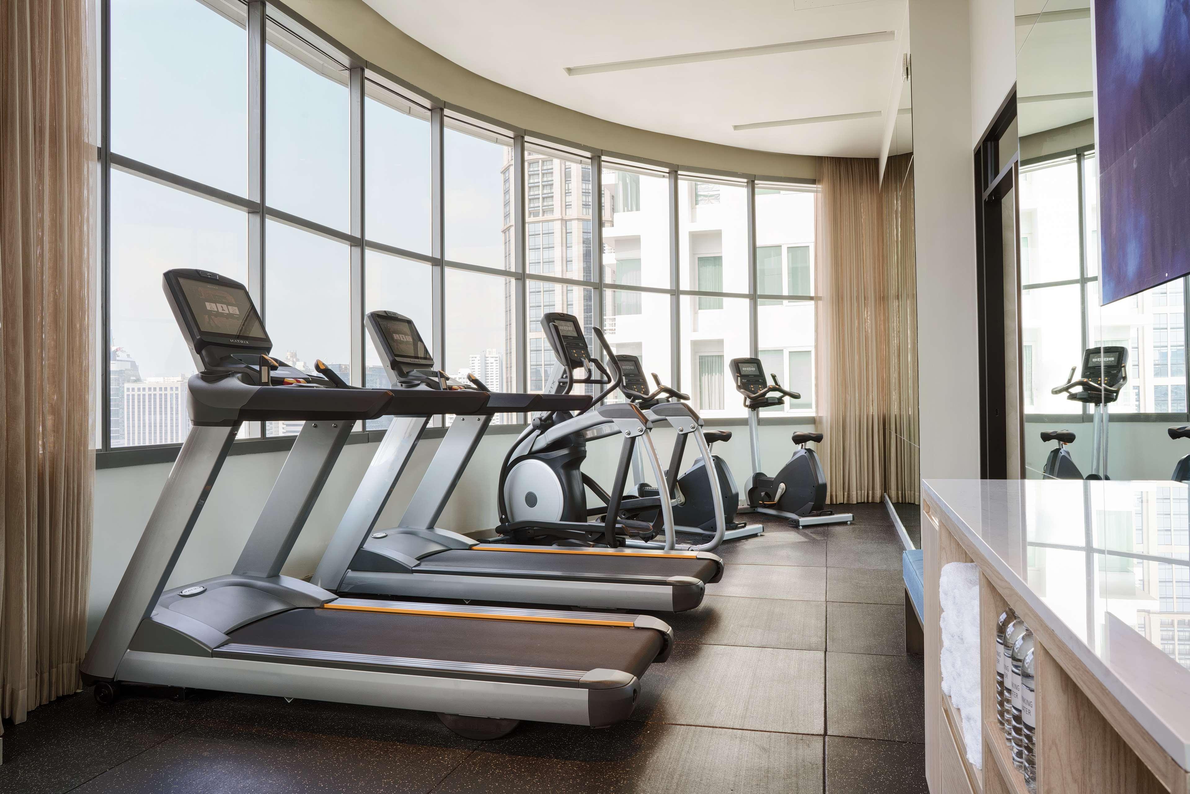 Hyatt Place Sukhumvit - Sha Extra Certified Hotel Bangkok