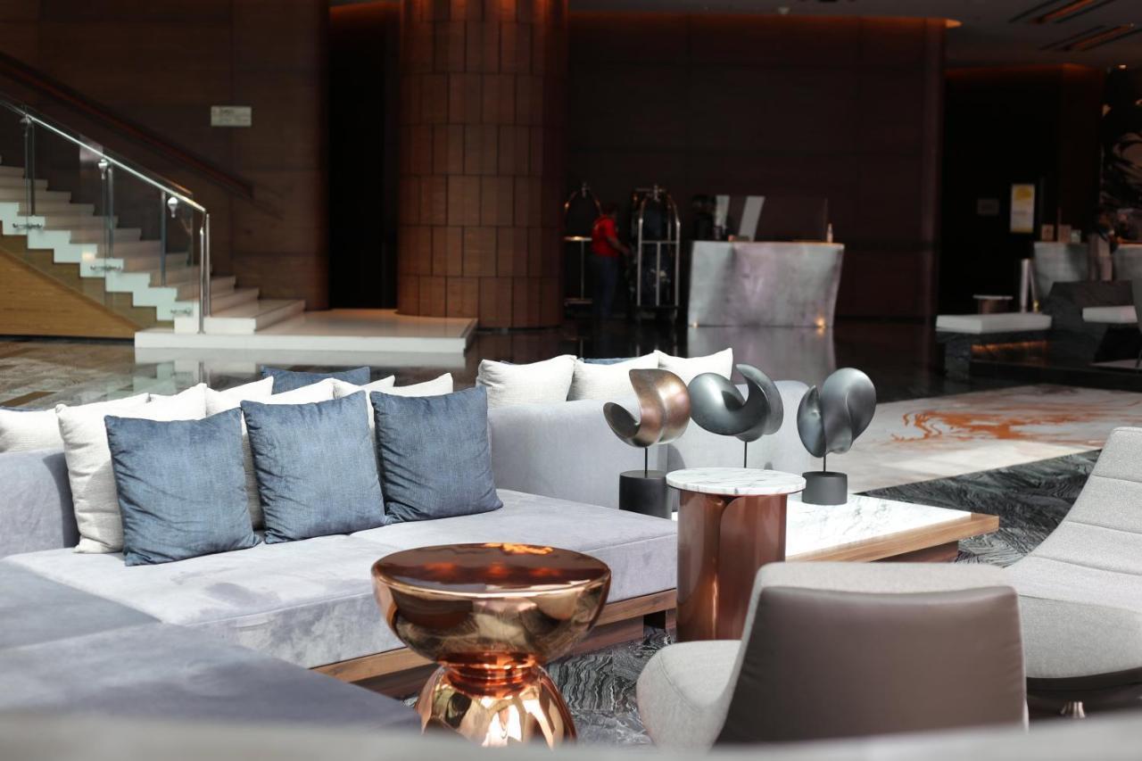 Le Meridien 5*