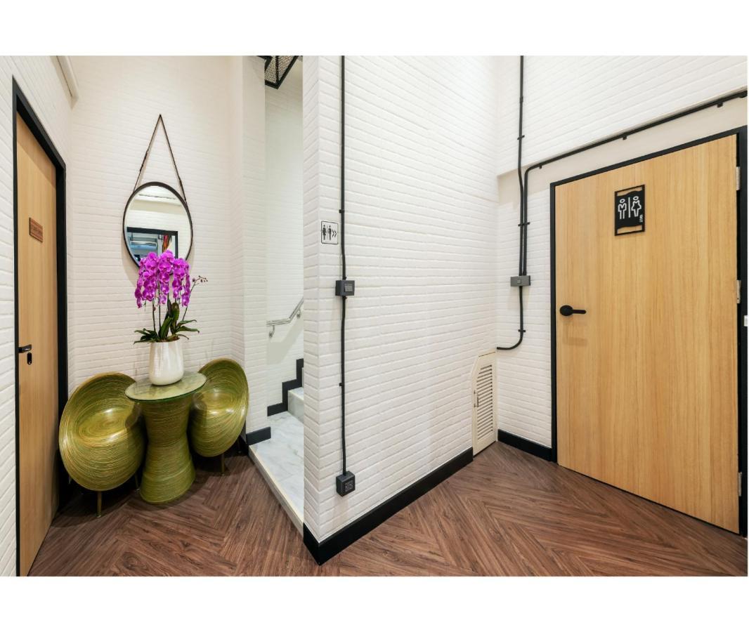 Siam Subway Hostel&café Ostello Bangkok