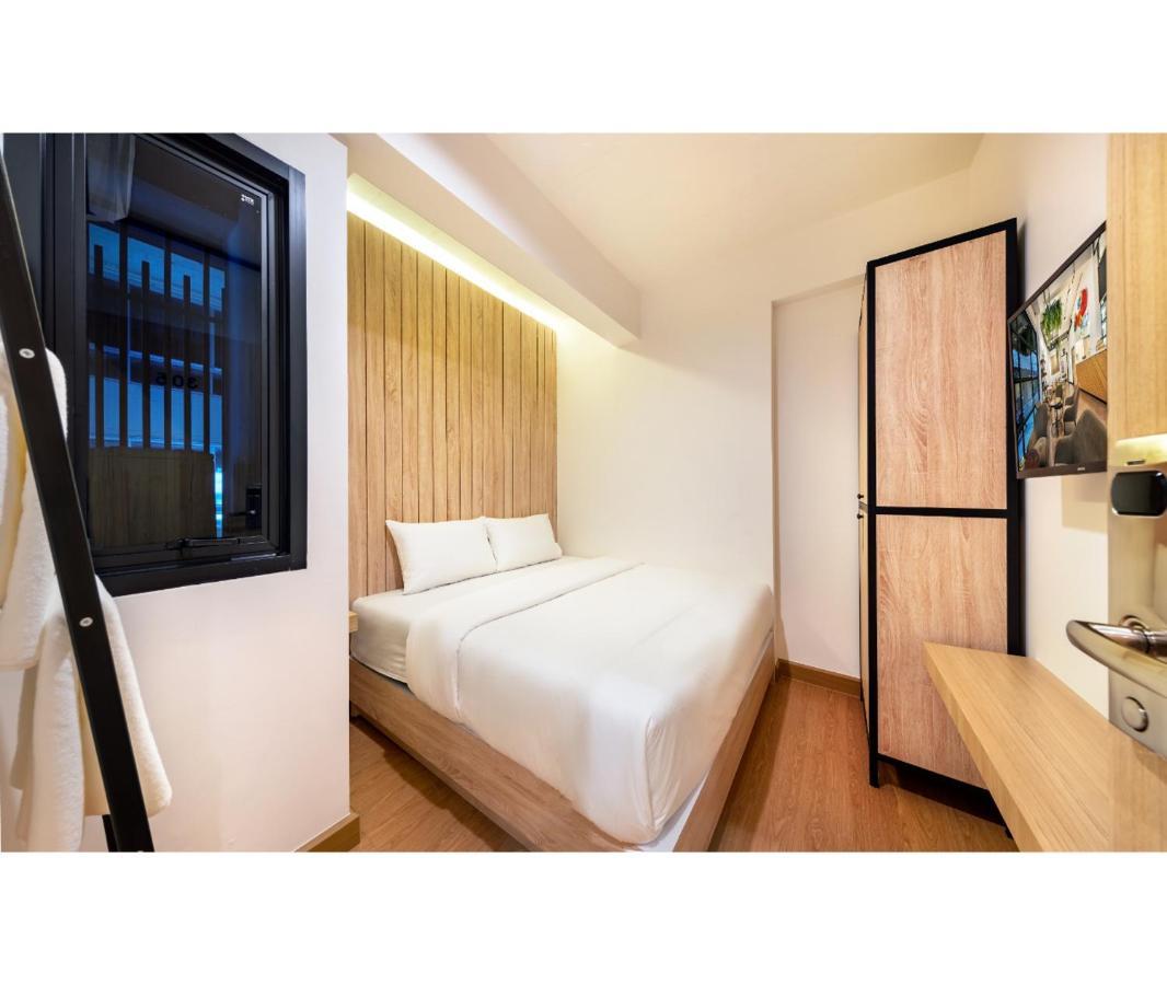 Siam Subway Hostel&café Bangkok
