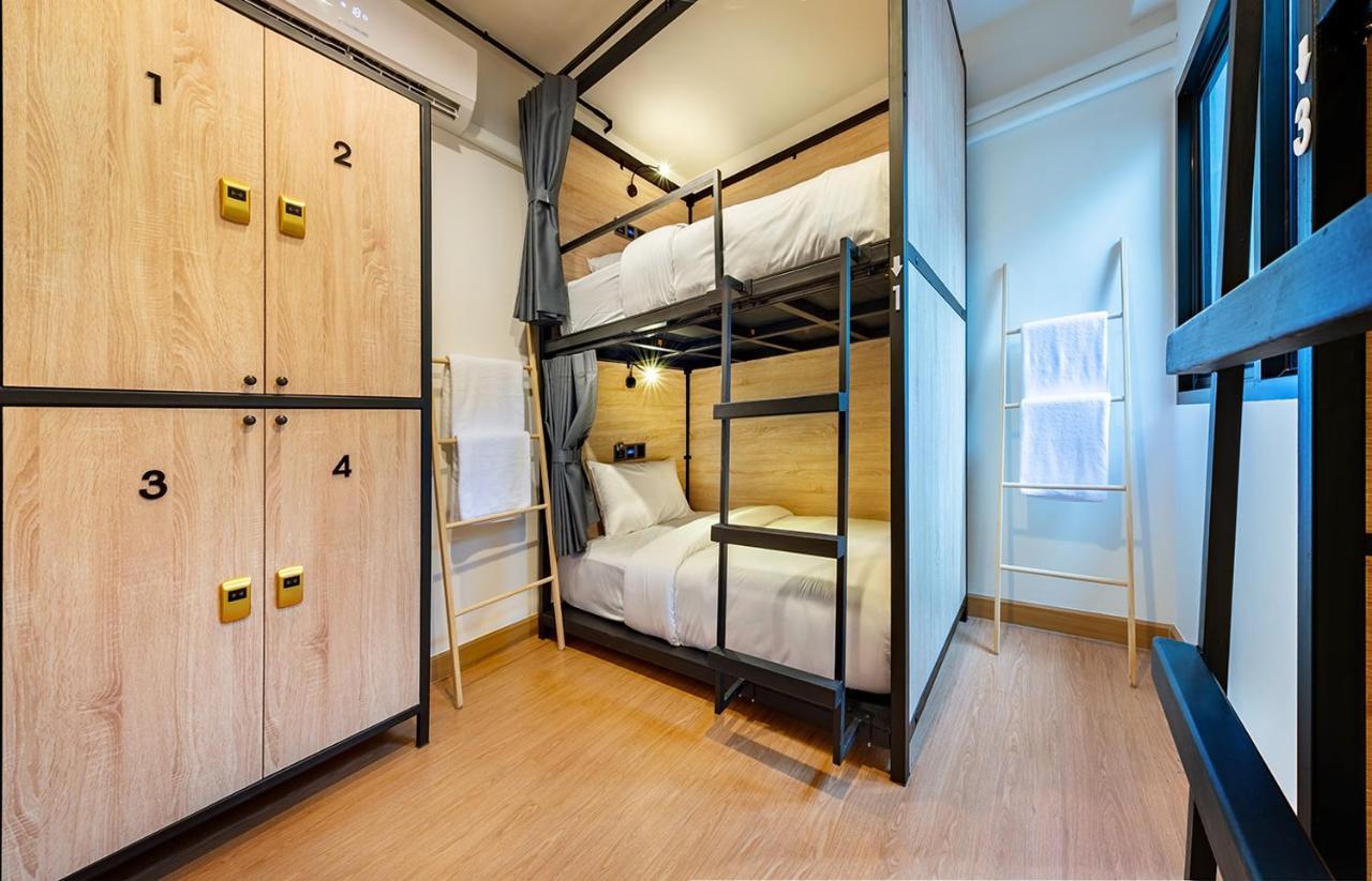 Siam Subway Hostel&café Bangkok
