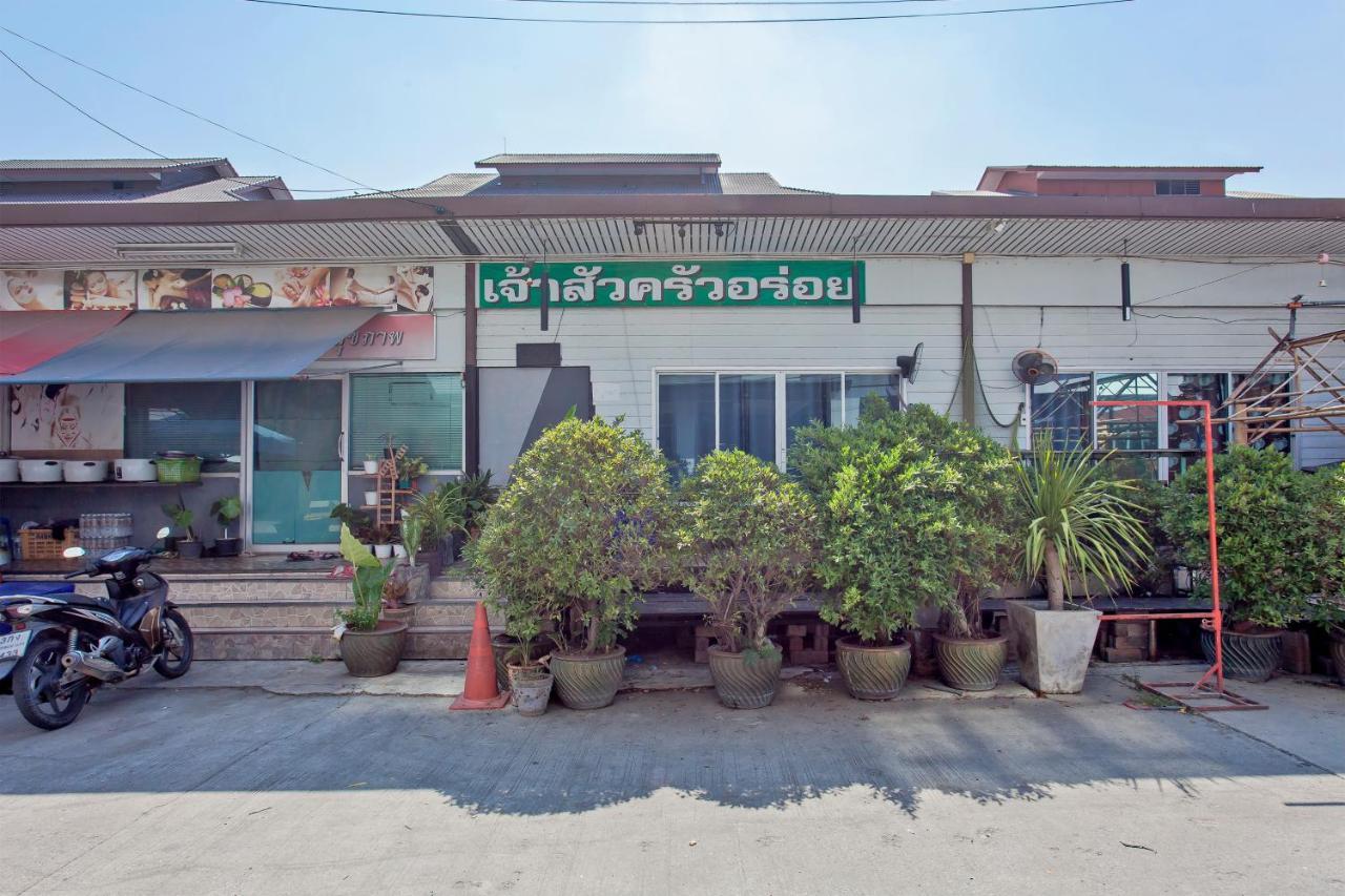 Cozzi By Grand Airport Albergue Bangkok