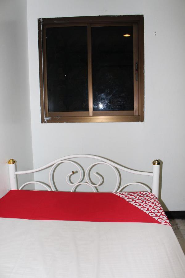 The Twins Hostel Hotel Bangkok