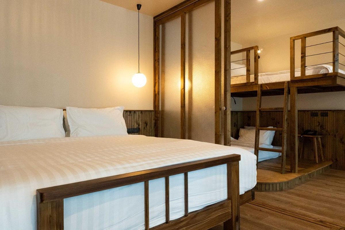 Tints Of Blue Hotel 3*