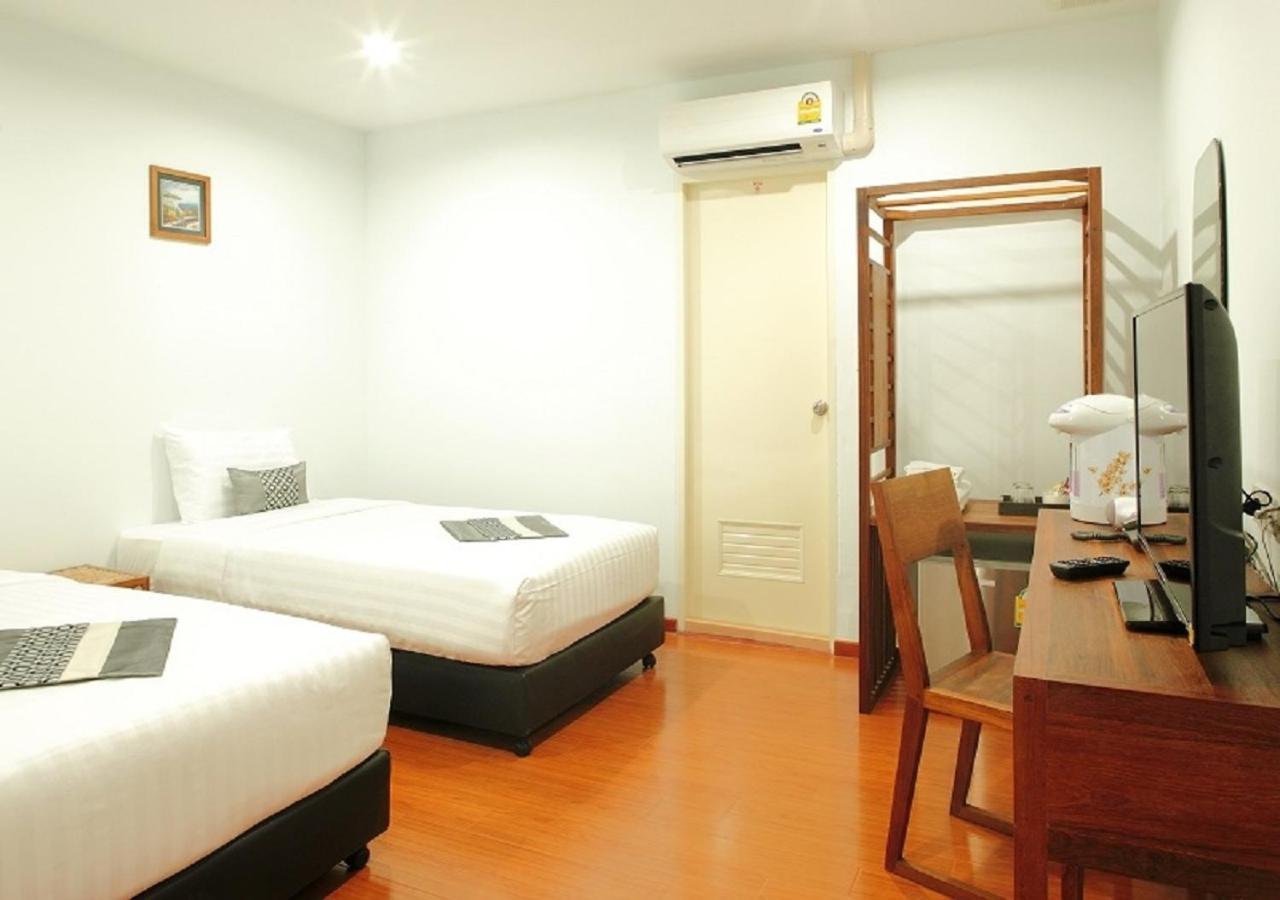 Ostello Double Dd House At Mrt Sutthisarn