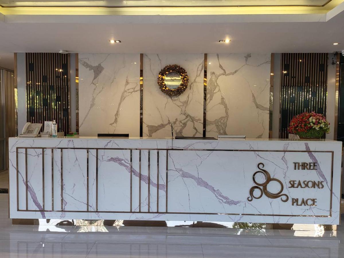 Hotel Three Seasons