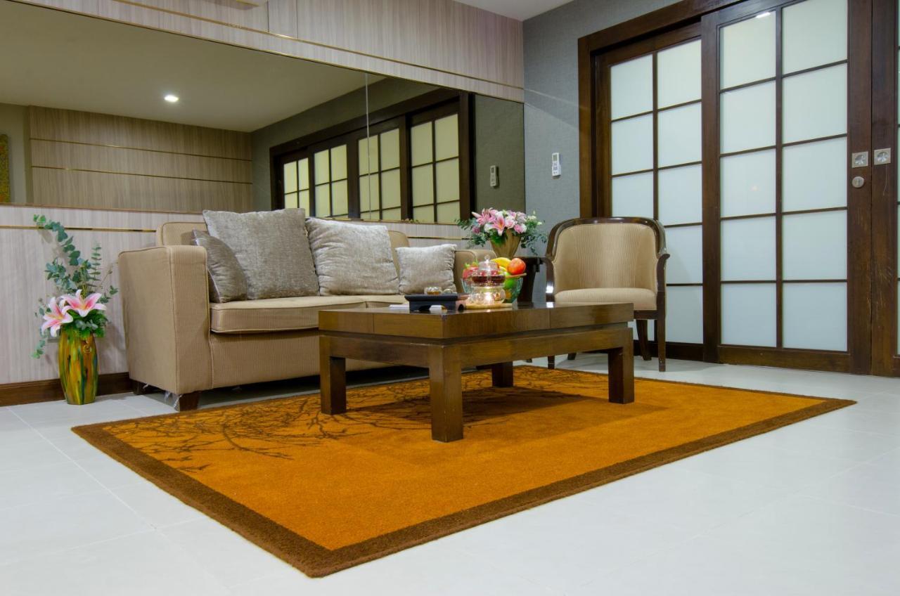Grand Asoke Suites Boutique Residence Hotel