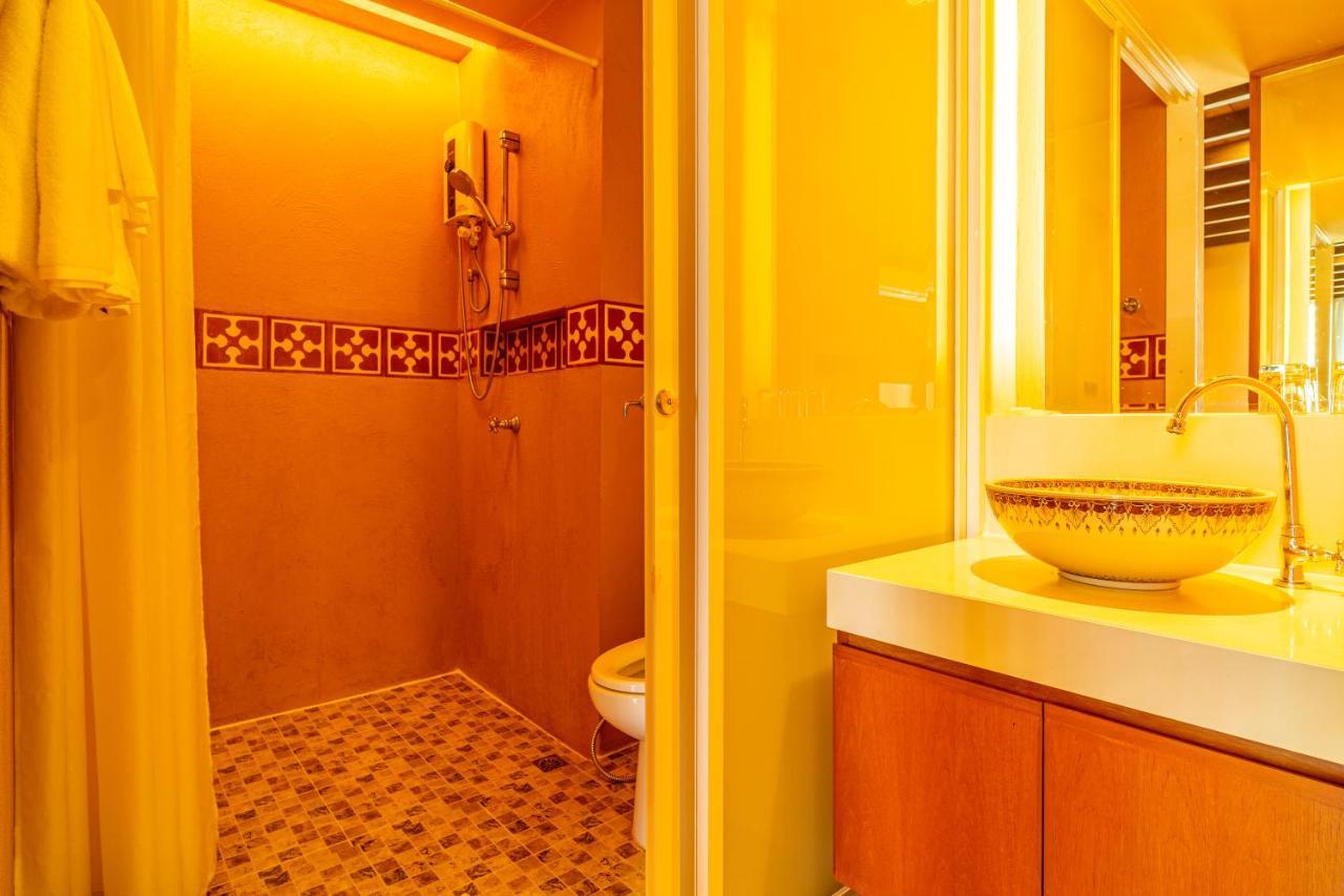 Khách sạn Amber Boutique Silom 3*