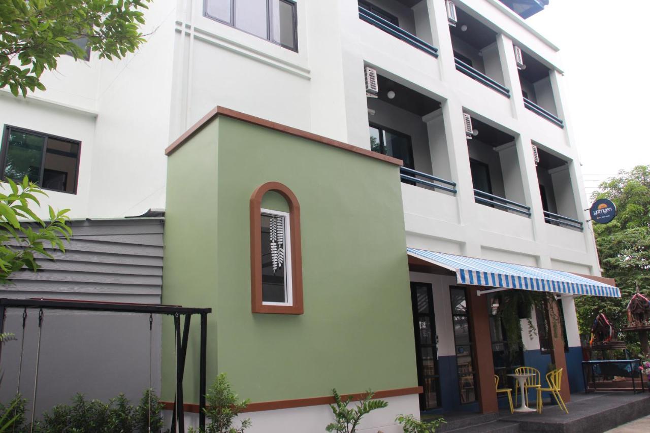Asrama Yam Yen Bangkok