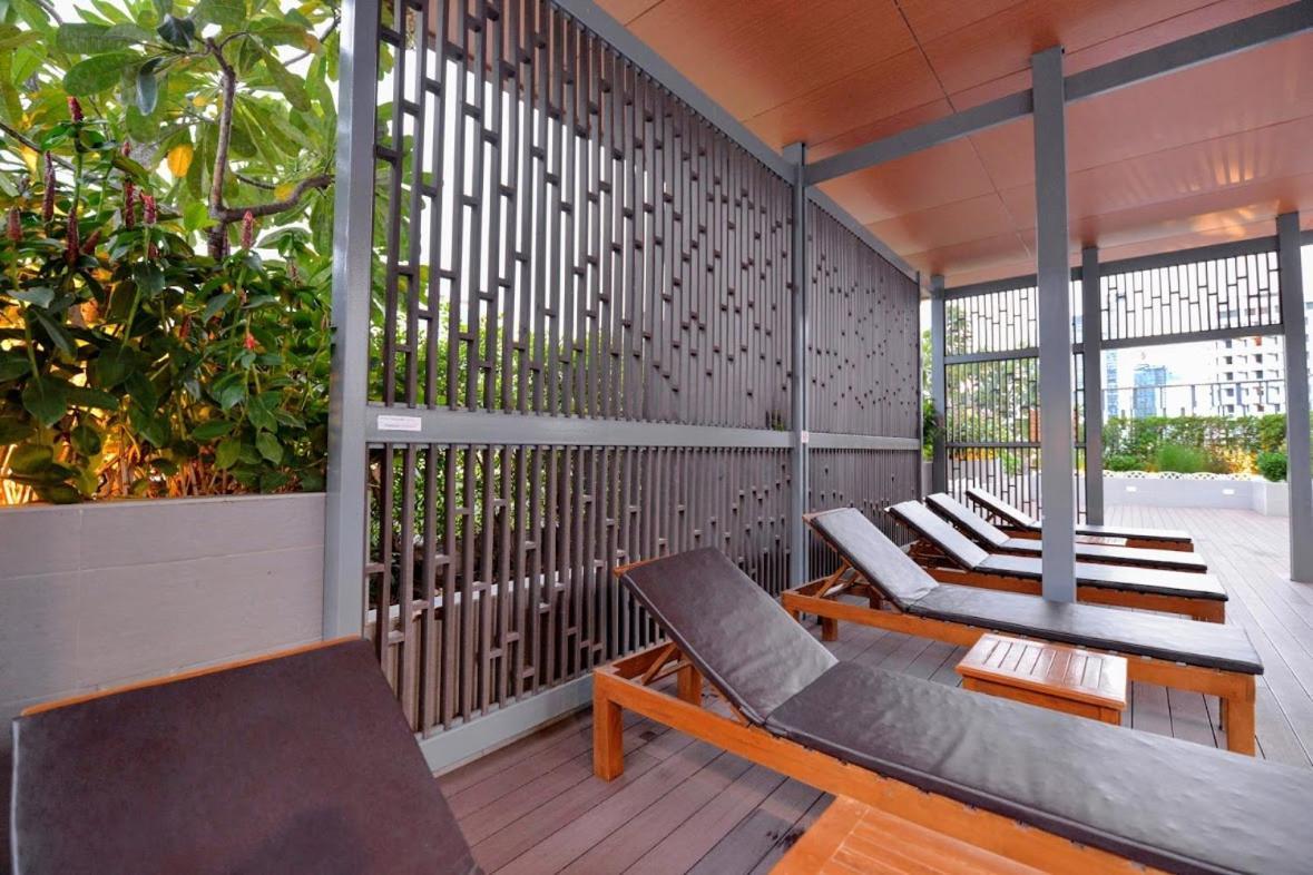 Dazzle Sukhumvit 7 By Lefoyer Appartamento Bangkok