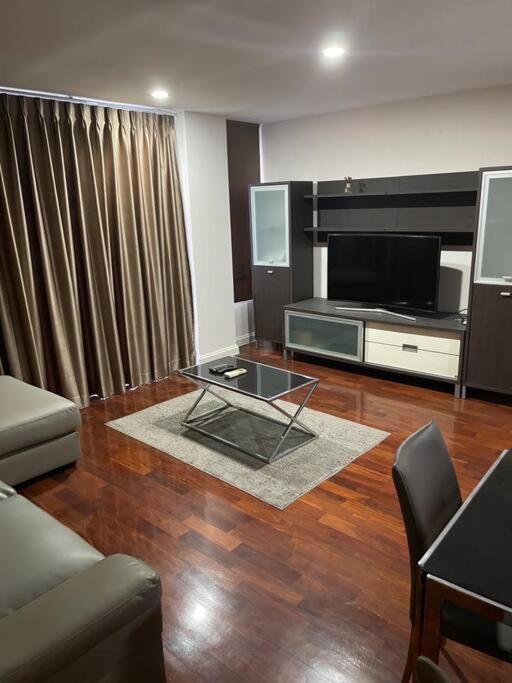 Pangsapuri Delightful In Location At Sukhumvit 49 Bangkok