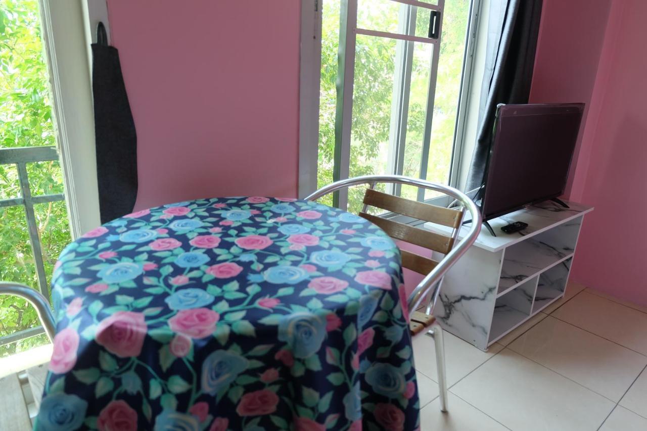 Hotel Oyo 75429 '101 Place Navanakorm' Bangkok