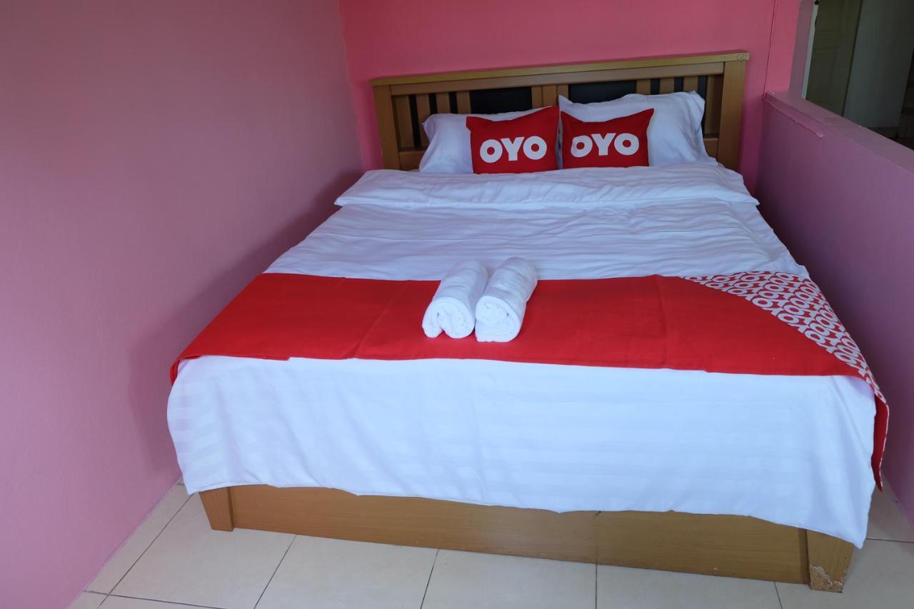 Hotel Oyo 75429 '101 Place Navanakorm'