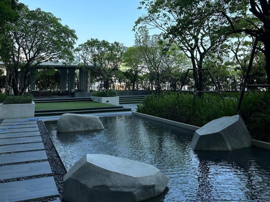 Xt Huaikhwang Apartment