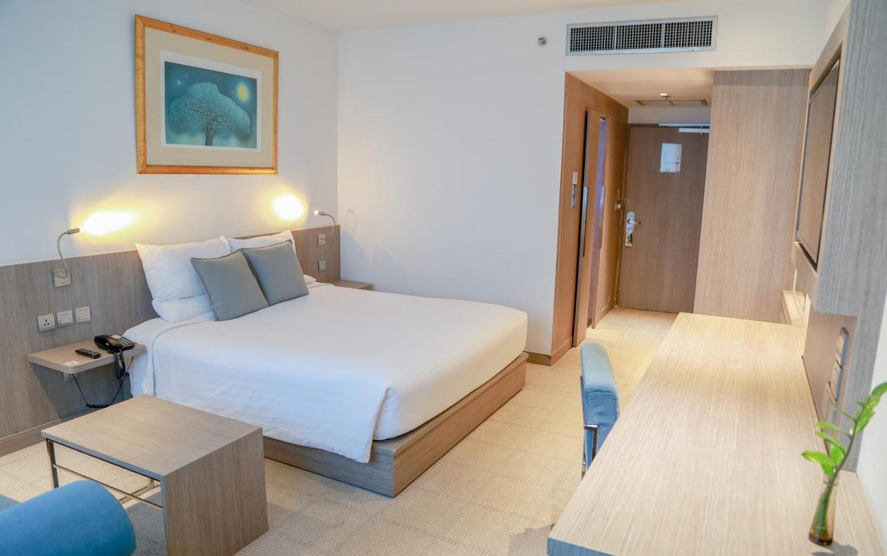 Khách sạn Novotel Bangna Bangkok