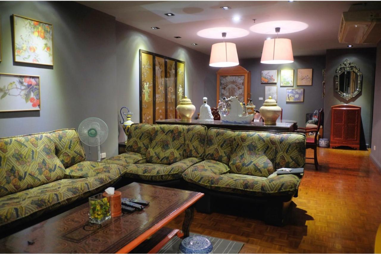 Sukhumvit Boutique : Soi 13/ 10min. From Bts Nana Station * Bangkok