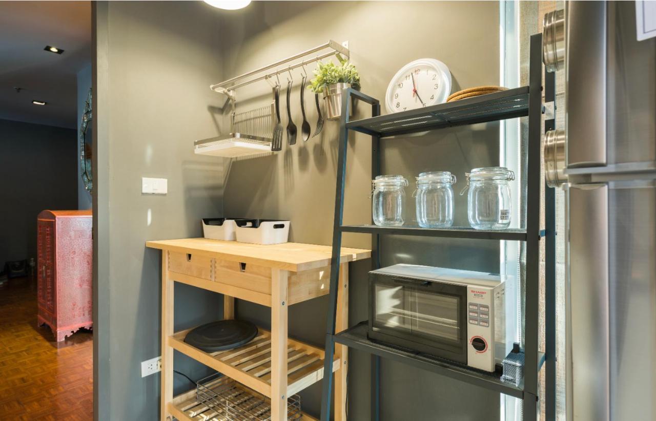 Sukhumvit Boutique : Soi 13/ 10min. From Bts Nana Station Bangkok