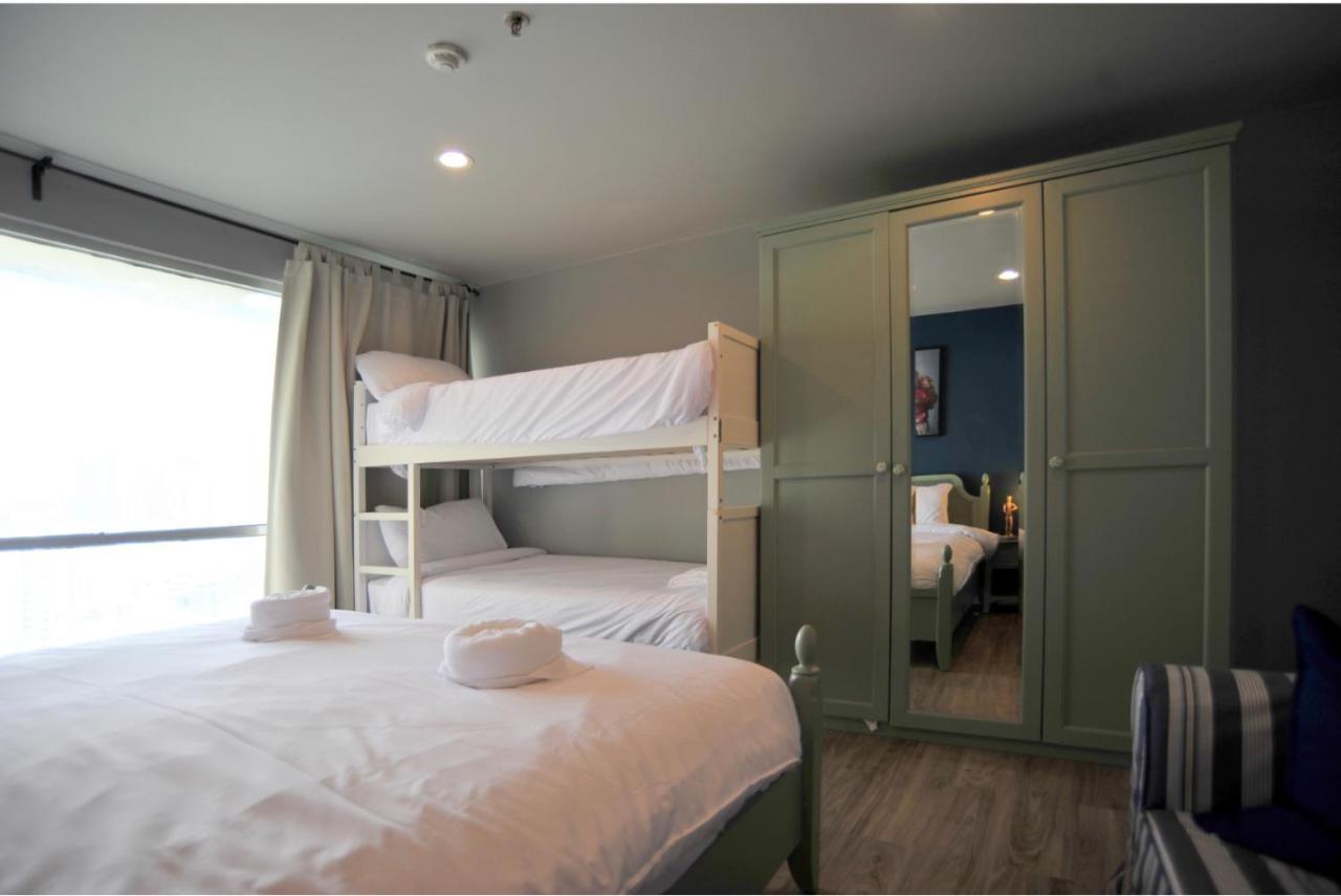 Sukhumvit Boutique : Soi 13/ 10min. From Bts Nana Station Bangkok