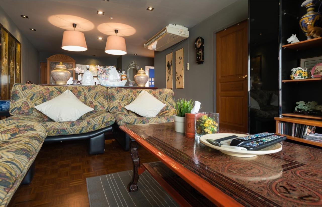 Sukhumvit Boutique : Soi 13/ 10min. From Bts Nana Station *