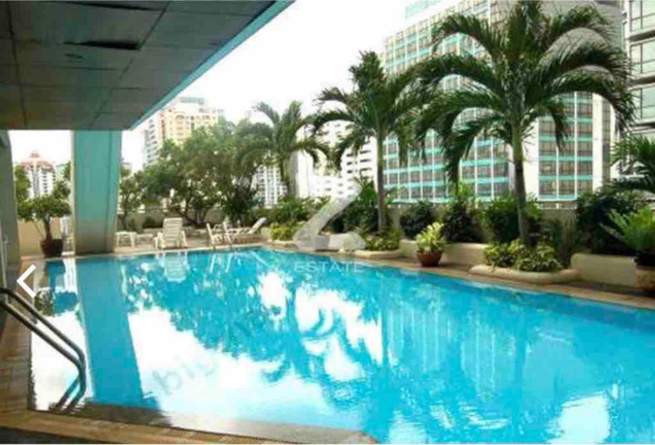 Sukhumvit Boutique : Soi 13/ 10min. From Bts Nana Station Apartment Bangkok