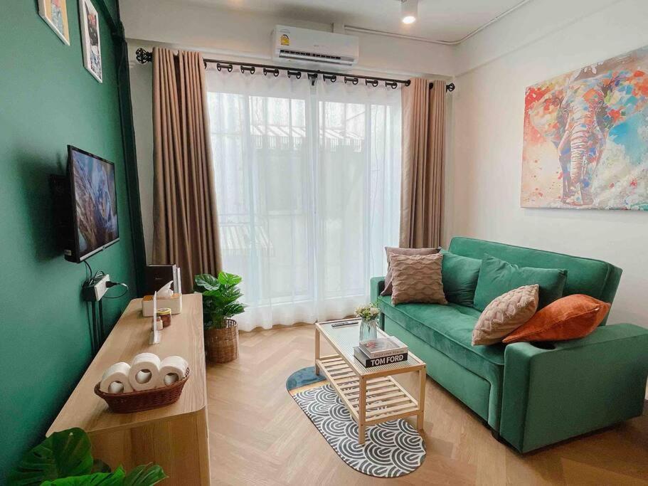Entire Floor,decorated Cozy Home,near Grand Palace Leilighet
