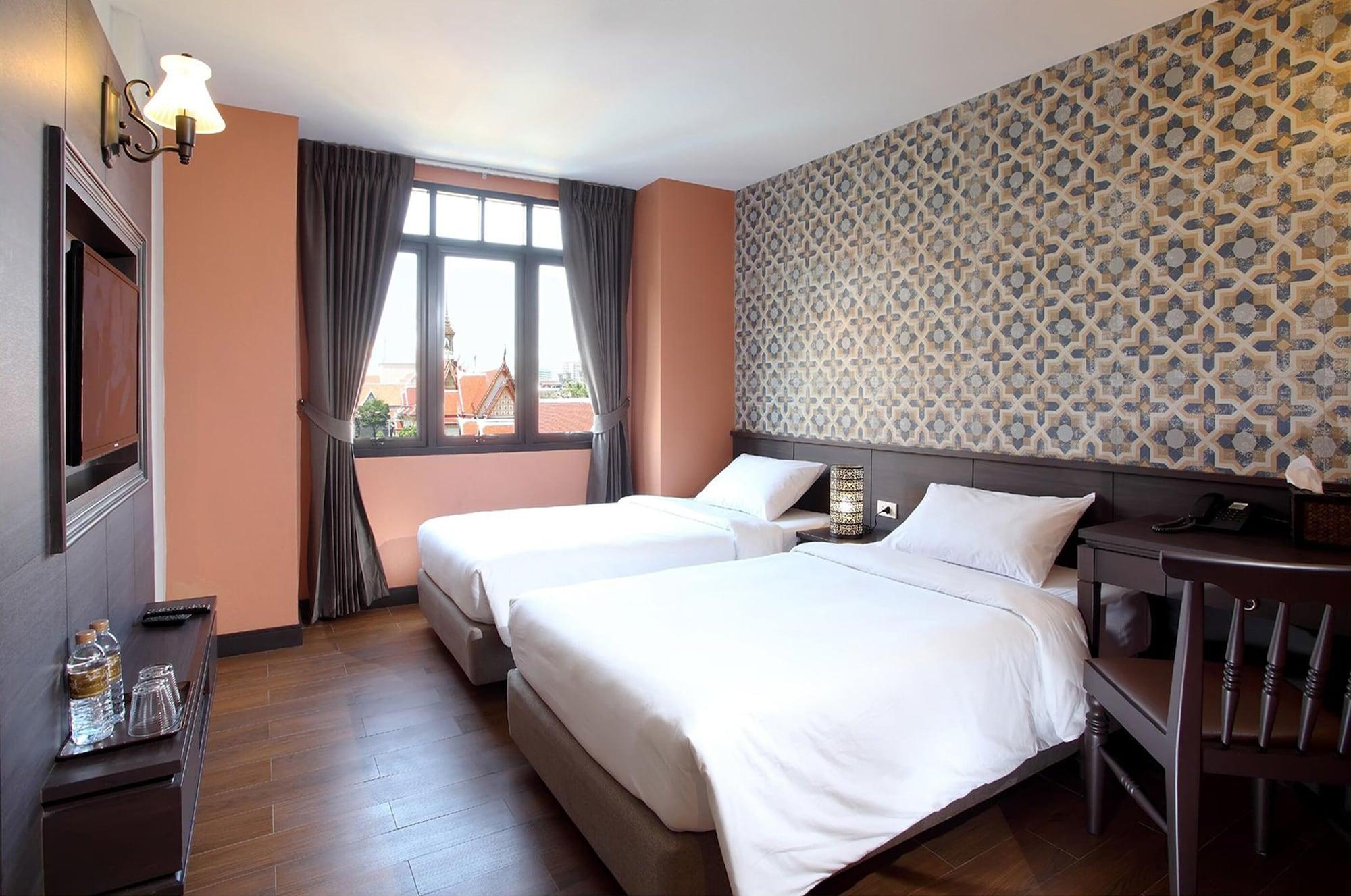 Herberg Rambuttri Village Plaza 3*