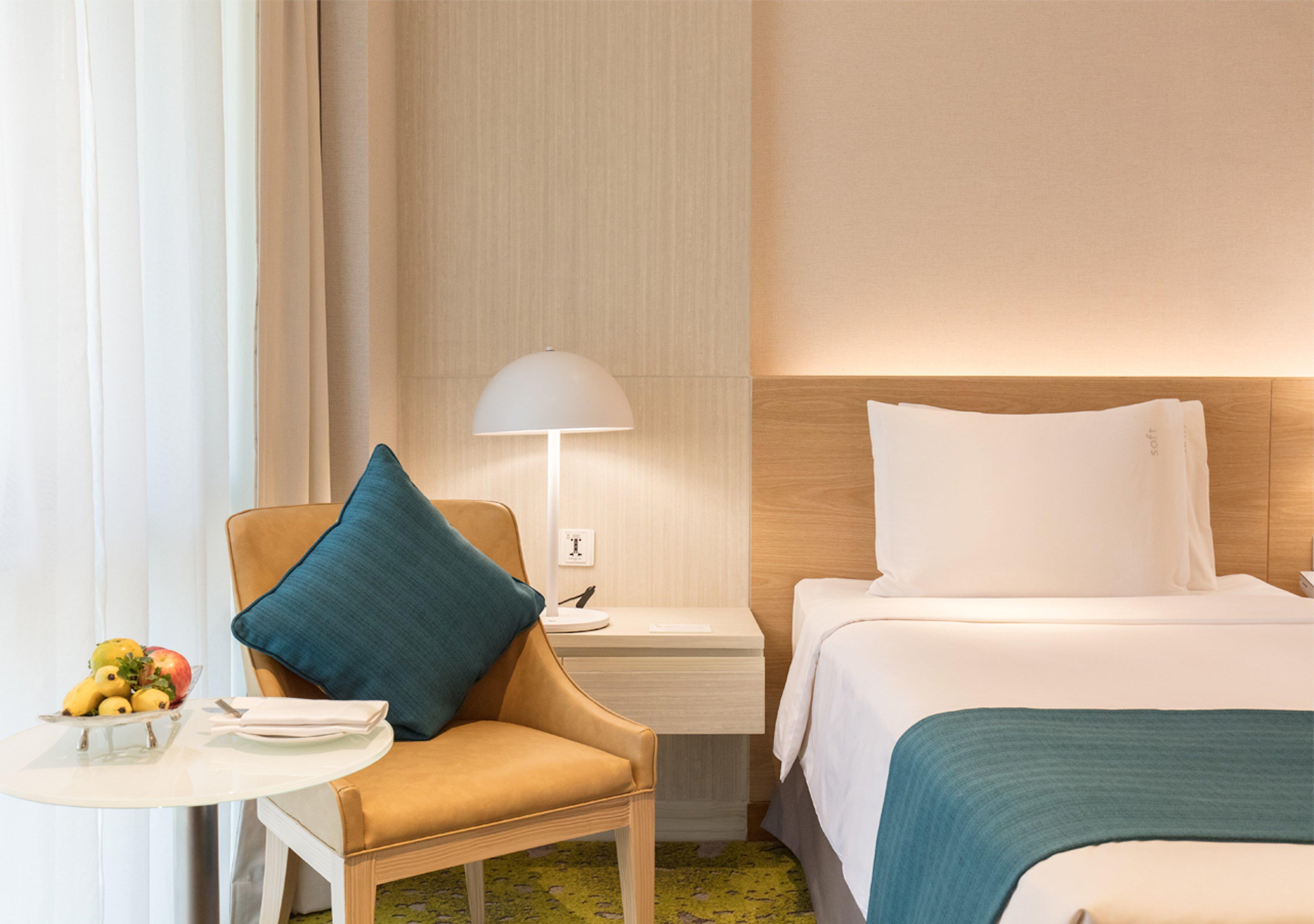Khách sạn By Ihg 4*